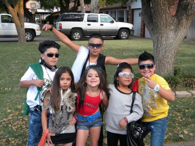 Kids dressed up as the cast of Jersey Shore